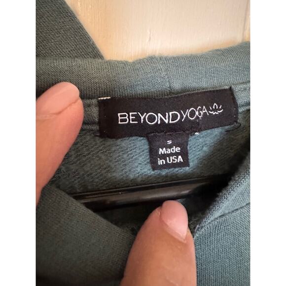 Beyond Yoga 2 Piece Set Go Getter Hoodie/Cozy Weekend Joggers Rainforest Blue S - Picture 5 of 6